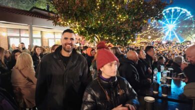 Στον-Μύλο-των-Ξωτικών-ο-Γιώργος-Καταβούτας-με-ευχές-για-τις-γιορτές