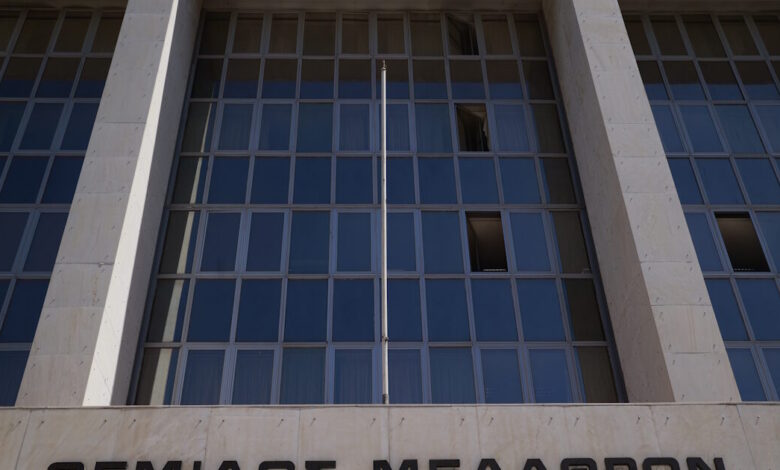 Δίκη-υποκλοπές:-«Δεν-υπήρχαν-υπολογιστές-και-προσωπικό-στις-κεντρικές-εγκαταστάσεις-της-ΕΥΠ»-λέει-στέλεχος-της-ΑΔΑΕ