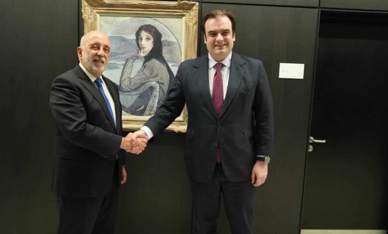 Κυριάκος-Πιερρακάκης:-Συναντήθηκε-με-τον-διοικητή-της-Κεντρικής-Τράπεζας-της-Ιρλανδίας