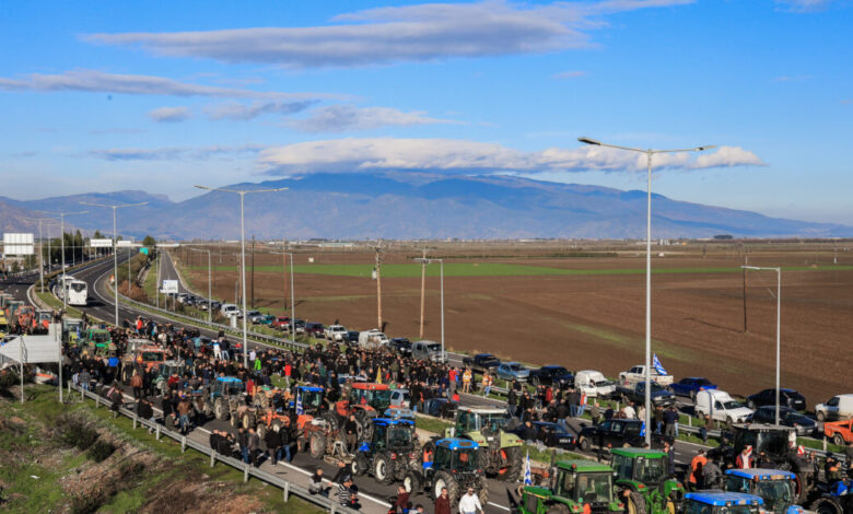Ο-χάρτης-των-αγροτικών-μπλόκων:-Ο-«οδηγός-επιβίωσης»,-οι-παρακαμπτήριοι-και-τα-αιτήματά-τους
