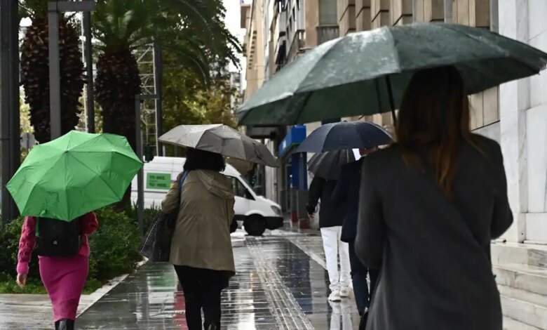 Καιρός:-Διαδοχικές-κακοκαιρίες-πλήττουν-τη-χώρα-με-αδιάλειπτες-βροχές-και-χαλάζι-–-Ποιες-περιοχές-θα-επηρεαστούν