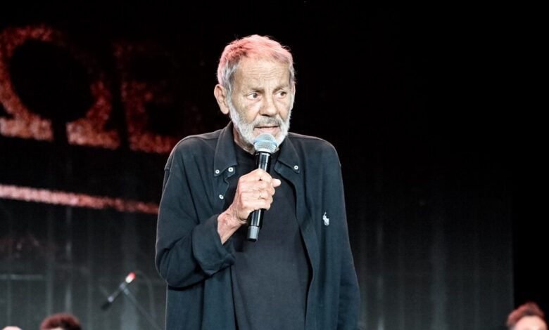 Ο-Σταύρος-Ξαρχάκος-στηρίζει-τον-Γιώργο-Χατζιδάκι:-Αγνόησαν-προκλητικά-την-βούληση-του-γιου-του-Μάνου,-είναι-θέμα-ηθικής