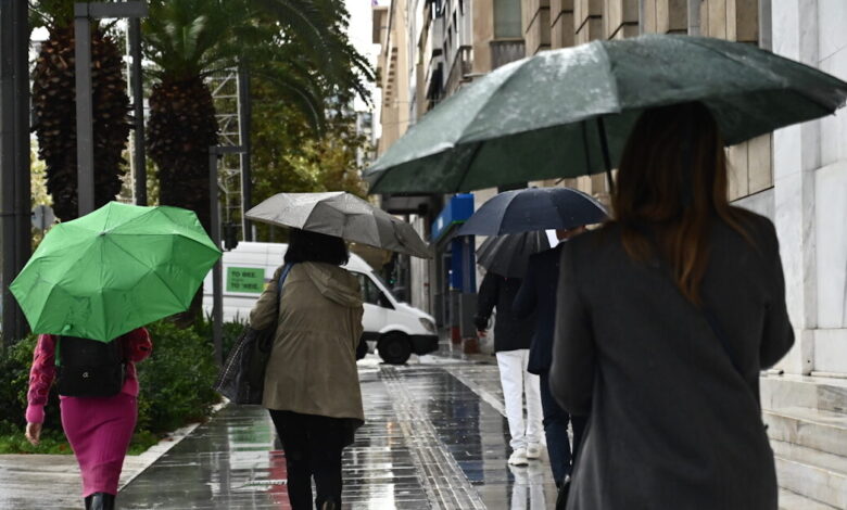 Καιρός-σήμερα:-Βροχές-και-καταιγίδες-σε-Ιόνιο,-Πελοπόννησο-και-Κρήτη-–-Δεν-ξεπερνά-τους-20-βαθμούς-η-θερμοκρασία