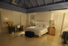 Τζέφρι-Επστάιν:-Στη-δημοσιότητα-φωτογραφίες-από-την-έπαυλη-κολαστήριο-στο-ιδιόκτητο-νησί-της-Καραϊβικής