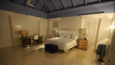 Τζέφρι-Επστάιν:-Στη-δημοσιότητα-φωτογραφίες-από-την-έπαυλη-κολαστήριο-στο-ιδιόκτητο-νησί-της-Καραϊβικής