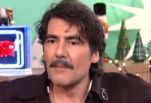 Αντώνης-Καρυστινός:-«Έκανα-ζογκλερικά-και-περπατούσα-με-ξυλοπόδαρα-στον-δρόμο»