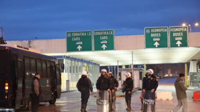 Μπλόκα-αγροτών:-Έκλεισε-επ’-αόριστον-για-τις-νταλίκες-το-τελωνείο-του-Προμαχώνα,-κλειστό-και-το-τελωνείο-Ευζώνων