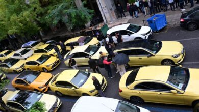 ΣΑΤΑ:-Οι-οδηγοί-ταξί-αποφάσισαν-να-πάνε-με-κονβόι-στο-Κιάτο-και-να-ενωθούν-με-τους-αγρότες