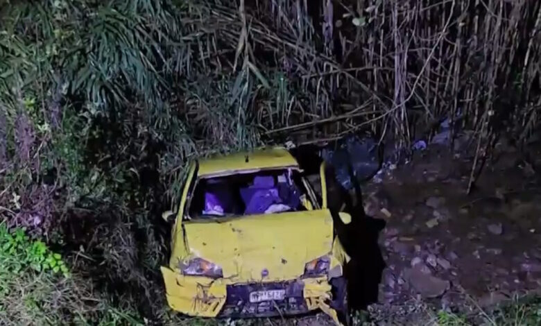 Κέρκυρα:-«Δεν-έχει-κάτι-που-να-μην-έχει-σπάσει»-λέει-ο-αδερφός-της-48χρονης-τραυματία-από-το-τροχαίο-στο-οποίο-πέθανε-η-μητέρα-της