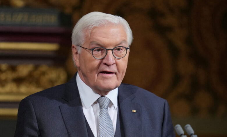 Ο-Γερμανός-πρόεδρος-καλεί-τους-Βρετανούς-να-κλείσουν-το-κεφάλαιο-του-brexit-–-«don’t-look-back-in-anger»,-είπε,-παραπέμποντας-στους-oasis