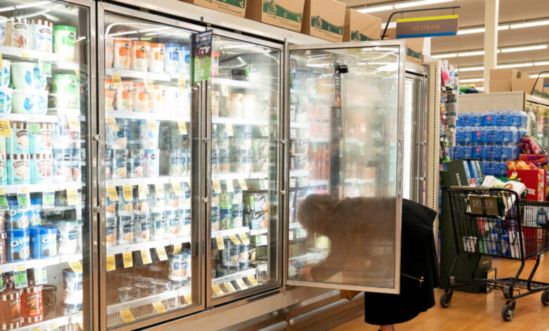 Συνεχίζεται-το-ράλι-τιμών-στα-τρόφιμα:-Πρωταθλητές-με-αυξήσεις-έως-93%,-ψάρια-και-θαλασσινά