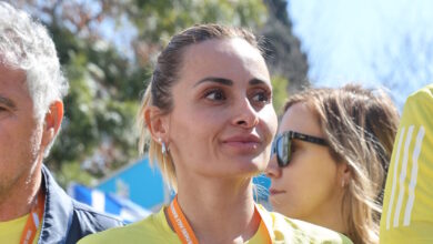 Η-Βασιλική-Μιλλούση-για-το-περιστατικό-με-τις-πέτρες-που-πέταξαν-στο-σπίτι-της:-«Τρόμαξα-γιατί-σκέφτηκα-τα-παιδιά-μου»