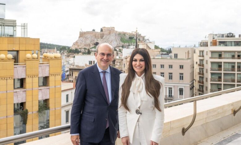 Συνάντηση-Χατζηδάκη-–-Γκιλφόιλ-στην-Αθήνα:-«Στο-υψηλότερο-επίπεδο-των-τελευταίων-ετών-οι-σχέσεις-Ελλάδας-και-ΗΠΑ»