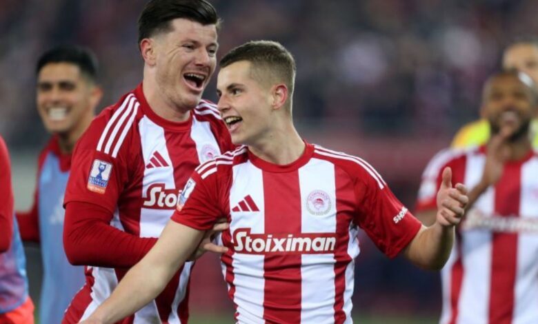 «Τρέλα»-για-τον-Χρήστο-Μουζακίτη:-«Ένα-βήμα-πιο-μπροστά-Ρεάλ-και-Γιουνάιτεντ-–-Μπορεί-να-ξεπεράσει-τα-45-εκατ.-ευρώ-η-μεταγραφή»