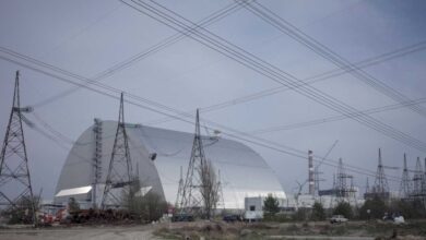 Ουκρανία:-Η-«σαρκοφάγος»-του-Τσερνόμπιλ-υπέστη-ζημιά-μετά-από-πλήγμα-drone-–-«Δεν-εκπληρώνει-πλέον-πλήρως-τη-λειτουργία-του»-λέει-η-ΔΟΑΕ