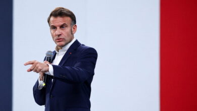 Εμανουέλ-Μακρόν:-«Πρέπει-να-συνεχίσουμε-να-ασκούμε-πίεση-στη-Ρωσία-γιατί-εκείνη-δεν-επιδιώκει-την-ειρήνη»