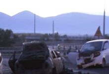 Παλαιό-Φάληρο:-Οδηγός-αυτοκινήτου-μπήκε-στο-αντίθετο-ρεύμα-και-προκάλεσε-τροχαίο-–-Κάηκε-ολοσχερώς-το-όχημα-του