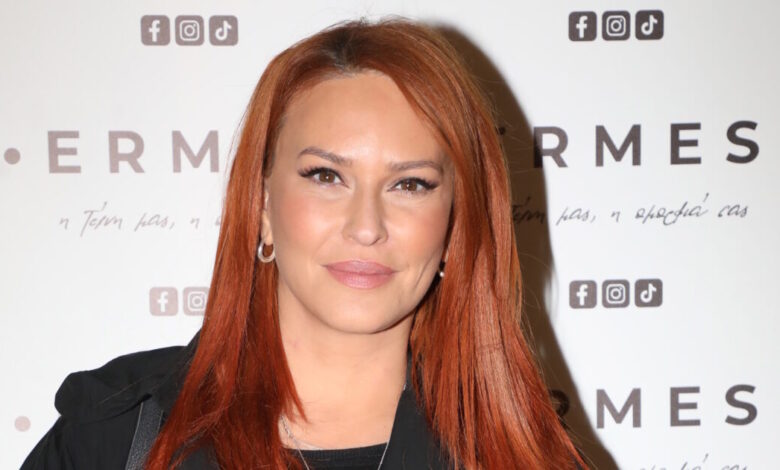 Σίσσυ-Χρηστίδου:-Όταν-νιώθω-ότι-βάλλομαι-παίρνω-βάρος-ουσιαστικά-για-να-προστατευτώ