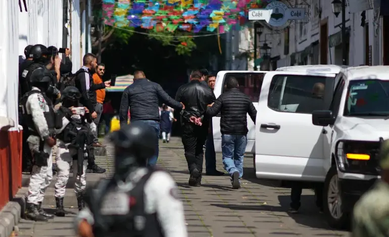 Μεξικό:-Έκρηξη-παγιδευμένου-αυτοκινήτου-έξω-από-αστυνομικό-τμήμα