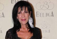 Σοφία-Βόσσου-για-ηλικιακό-ρατσισμό:-Να-κοιτάνε-τον-εαυτό-τους-στον-καθρέφτη-και-να-φτύνονται,-να-ντρέπονται