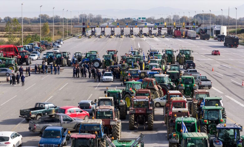 ΠΑΣΟΚ:-Οι-έντιμοι-αγρότες-είναι-θύματα-της-πολιτικής-Μητσοτάκη
