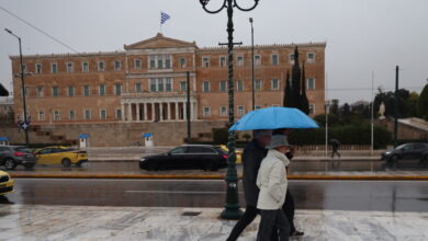 Καιρός-σήμερα:-Καταιγίδες-σε-Κρήτη-και-Κυκλάδες-–-Βελτίωση-στα-βόρεια-και-δυτικά