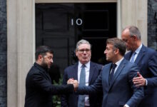 Μακρόν,-Στάρμερ-και-Μερτς-«βάζουν-πλάτη»-στον-Ζελένσκι-–-Στο-προσκήνιο-εγγυήσεις-ασφαλείας-στην-Ουκρανία