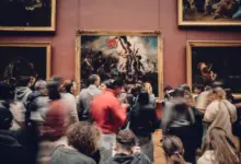 Γαλλία:-Κυλιόμενες-απεργίες-ανακοίνωσαν-οι-εργαζόμενοι-στο-Λούβρο