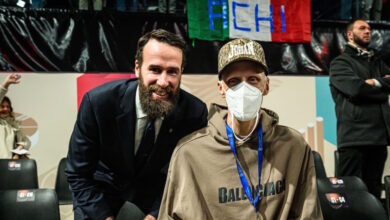 Ο-Ακίλε-Πολονάρα-αποθεώθηκε-από-τους-φίλους-της-Βίρτους-Μπολόνια-στο-παιχνίδι-με-την-Ντερτόνα