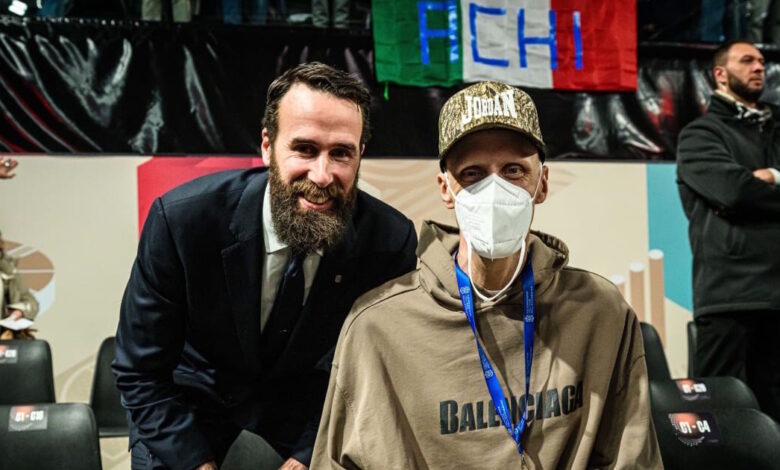 Ο-Ακίλε-Πολονάρα-αποθεώθηκε-από-τους-φίλους-της-Βίρτους-Μπολόνια-στο-παιχνίδι-με-την-Ντερτόνα