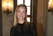 Λένα-Δροσάκη:-Αινιγματική-απάντηση-σε-ερώτηση-για-το-αν-θα-γίνει-κουμπάρα-στον-γάμο-της-Αθηνάς-Οικονομάκου