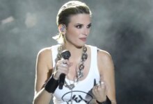 Η-Κατερίνα-Λιόλιου-στηρίζει-τους-αγρότες:-Πήγε-στα-μπλόκα-και-τους-τραγούδησε