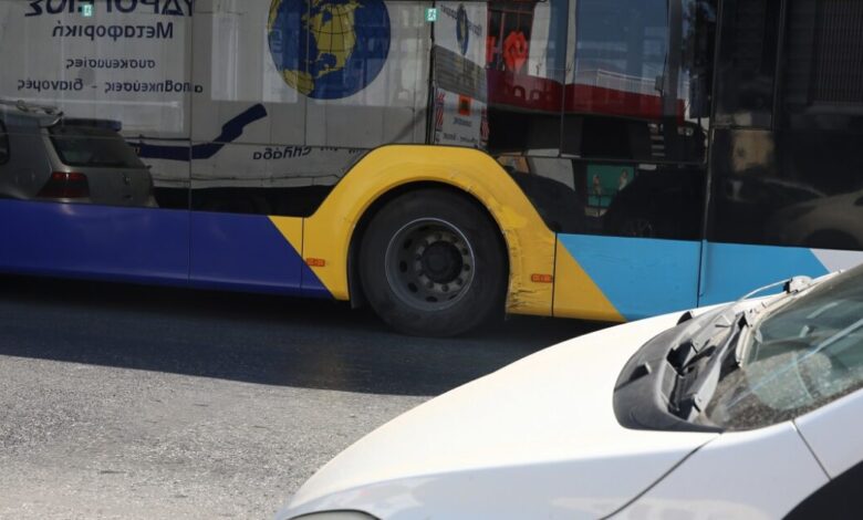 Ζωγράφου:-«Έχω-μελανιές-και-σπασμένα-δόντια»-λέει-ο-οδηγός-λεωφορείου-που-ξυλοκοπήθηκε