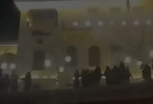 Κοζάνη:-Πανικός-από-πυροτεχνήματα-στη-Χριστουγεννιάτικη-γιορτή-–-Καταγγελίες-για-τραυματισμους,-έφυγε-τρέχοντας-ο-κόσμος