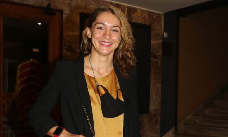 Γιούλικα-Σκαφιδά:-«Δεν-είμαι-μονογονέας,-δεν-θέλω-να-δέχομαι-εύσημα-για-κάτι-που-δεν-είμαι»