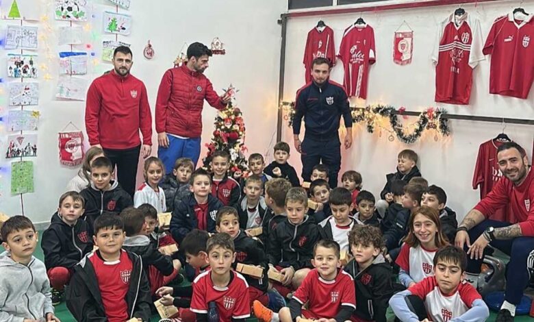 ΑΕΤ:-Τα-πρώτα-Χριστούγεννα-της-Ακαδημίας