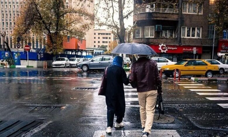 Ιράν:-«Ανάσανε»-μετά-από-την-πρώτη-εδώ-και-μήνες-βροχή-η-Τεχεράνη