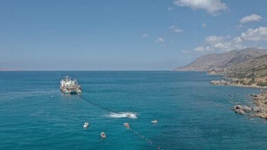 Εξοικονόμηση-άνω-των-700-εκατ.-ευρώ-από-τη-λειτουργία-της-ηλεκτρικής-διασύνδεσης-Κρήτης-–-Πελοποννήσου