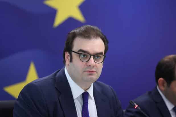 handelsblatt:-«Καλές-οι-πιθανότητες»-του-Πιερρακάκη-για-την-προεδρία-του-eurogroup-–-«Τα-οικονομικά-στοιχεία-της-Ελλάδας-θα-έκαναν-πολλούς-συναδέλφους-του-να-ζηλέψουν»