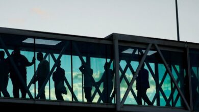 Με-διαβατήριο-το-ιστορικό-στα-social-media-θα-μπαίνουν-οι-τουρίστες-από-42-χώρες-στις-ΗΠΑ-–-Ανάμεσά-τους-και-η-Ελλάδα