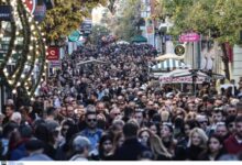 Μπαράζ-ελέγχων-στην-αγορά-ενόψει-των-Χριστουγέννων-–-Αρχίζει-σήμερα-το-εορταστικό-ωράριο