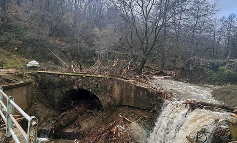 Φλώρινα:-Σε-κατάσταση-έκτακτης-ανάγκης-ο-δήμος-εξαιτίας-των-καταστροφών-από-την-κακοκαιρία-byron
