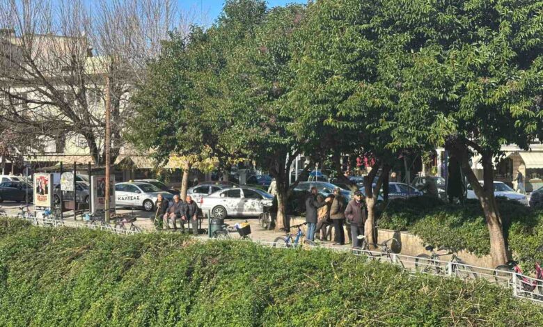 Τρίκαλα:-Από-«μόνιμοι-της-πλατείας»-έγιναν…-«μόνιμοι-του-Ληθαίου»