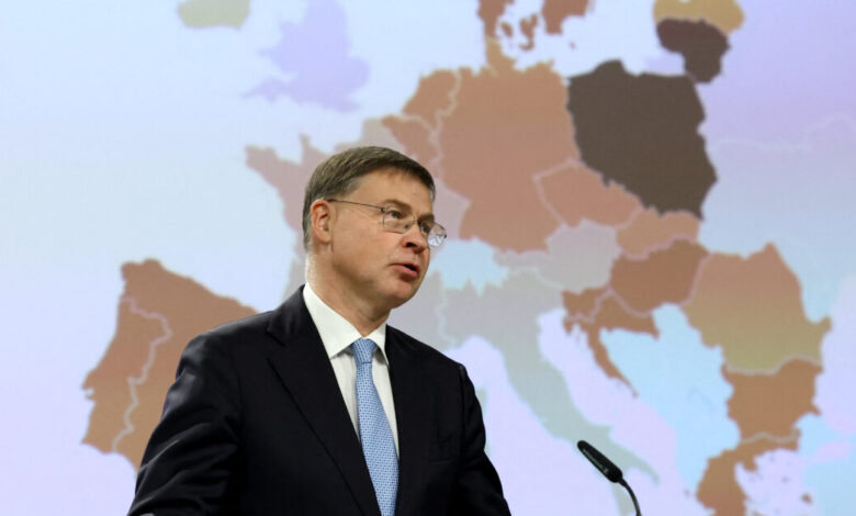 Βάλντις-Ντομπρόβσκις:-Η-νίκη-του-Κυριάκου-Πιερρακάκη-συμβολική-στιγμή-για-την-Ελλάδα-και-την-ευρωζώνη