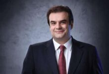 Σκρέκας:-Συγχαρητήρια-στον-Κυριάκο-Πιερρακάκη-για-το-eurogroup