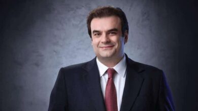 Σκρέκας:-Συγχαρητήρια-στον-Κυριάκο-Πιερρακάκη-για-το-eurogroup