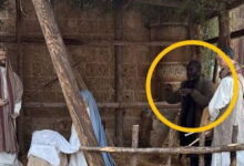 Ιταλία:-Παρίστανε-το-άγαλμα-σε-χριστουγεννιάτικη-φάτνη-για-να-μην-συλληφθεί-από-την-αστυνομία