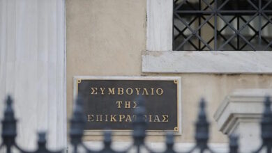 Το-ΣτΕ-δικαίωσε-νοσηλευτή-που-έμεινε-ανάπηρος-από-πυρά-συγγενή-ασθενούς-και-ζητά-40.000-ευρώ-αποζημίωση