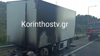 Κόρινθος:-Νταλίκα-τυλίχτηκε-στις-φλόγες-καθώς-κινούταν-στην-Εθνική-Οδό-Πατρών-–-Αθηνών-–-Διεκόπη-προσωρινά-η-κυκλοφορία