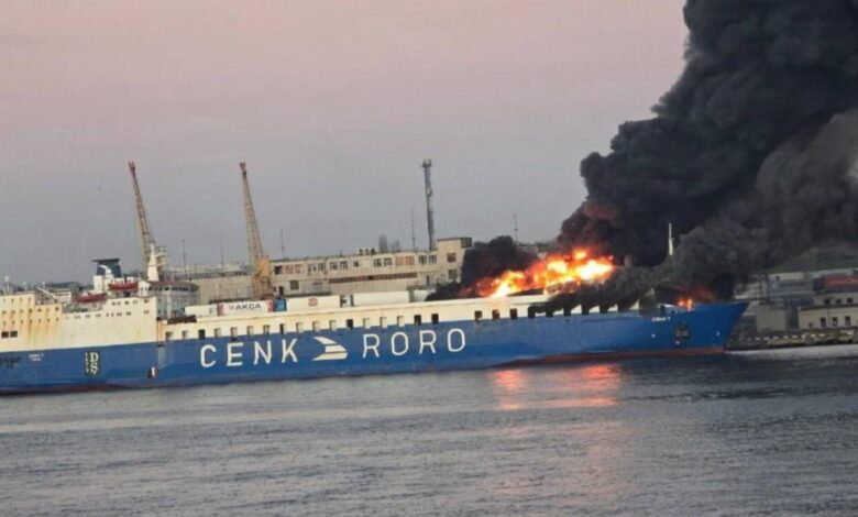 Τουρκικό-πλοίο-χτυπήθηκε-από-ρωσικό-πύραυλο-στο-λιμάνι-της-Οδησσού